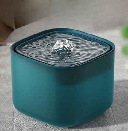 Fuente de Agua Gatopia — sistema de filtración en cascada